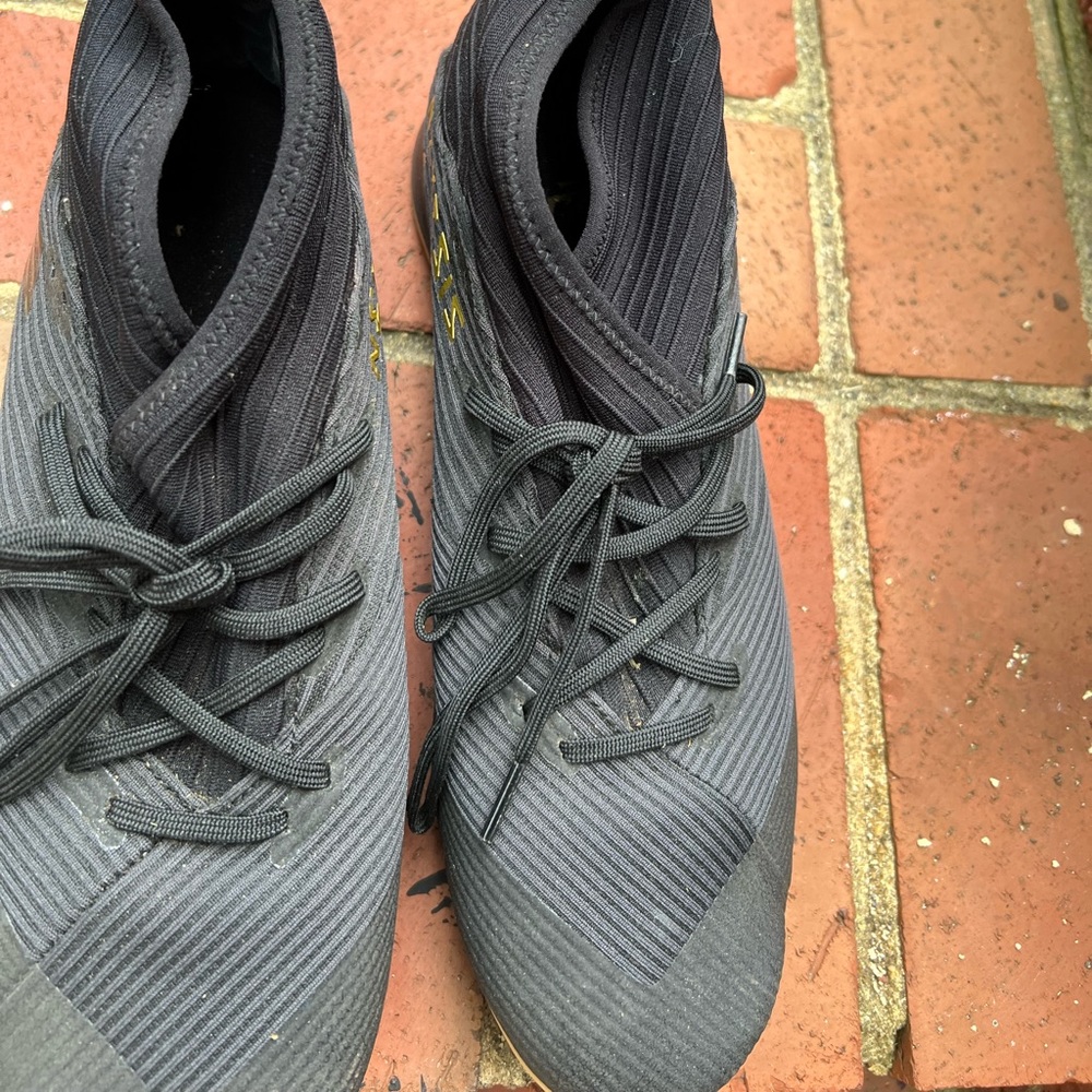 Adidas Nemisis indoor soccer shoes size 10